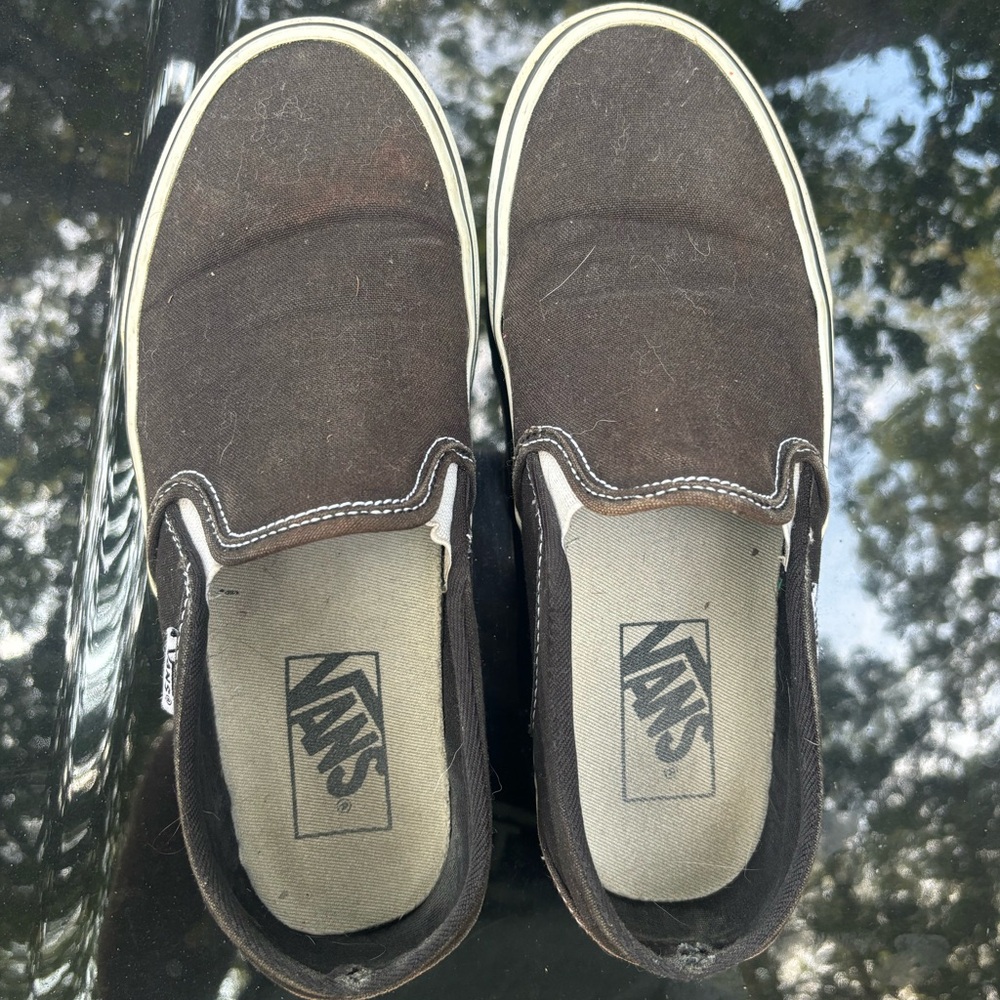 Black Vans